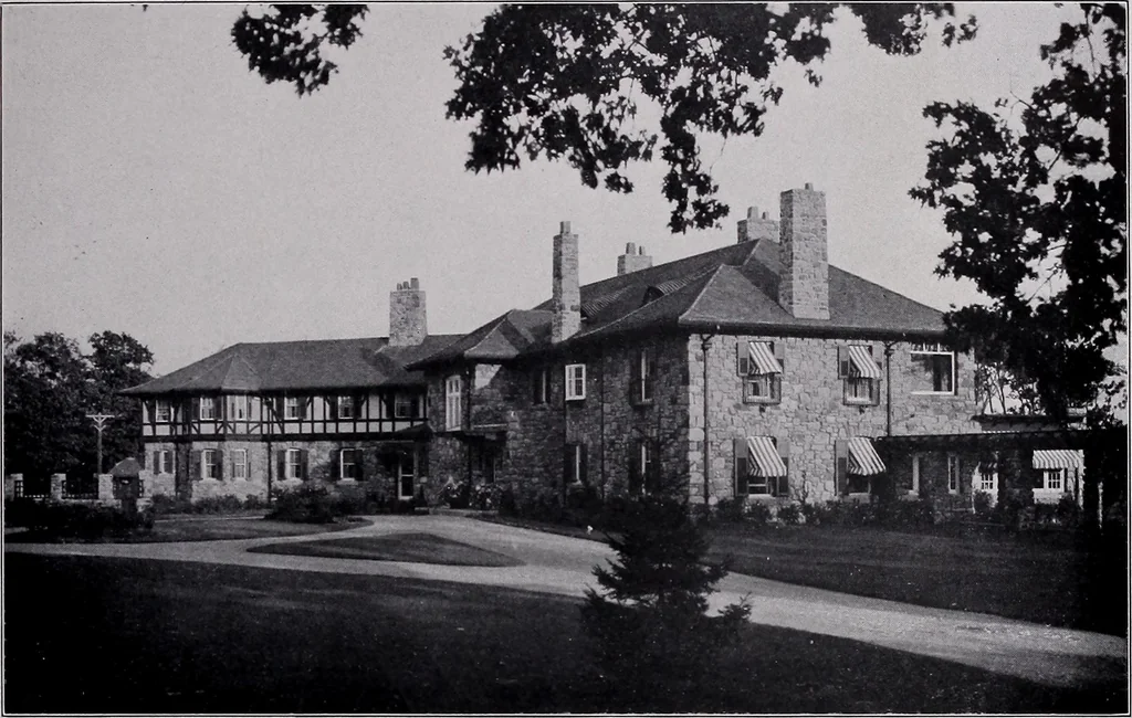 An illustration from Current architecture: published in connection with a joint exibition [sic] held in Boston November 1916, 1916, leaf 46