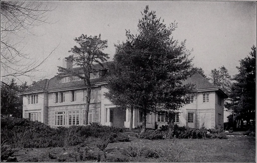 An illustration from Current architecture: published in connection with a joint exibition [sic] held in Boston November 1916, 1916, leaf 57