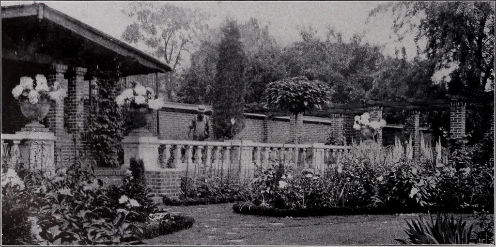 An illustration from Current architecture: published in connection with a joint exibition [sic] held in Boston November 1916, 1916, leaf 77
