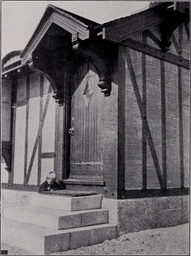 An illustration from Current architecture: published in connection with a joint exibition [sic] held in Boston November 1916, 1916, leaf 83