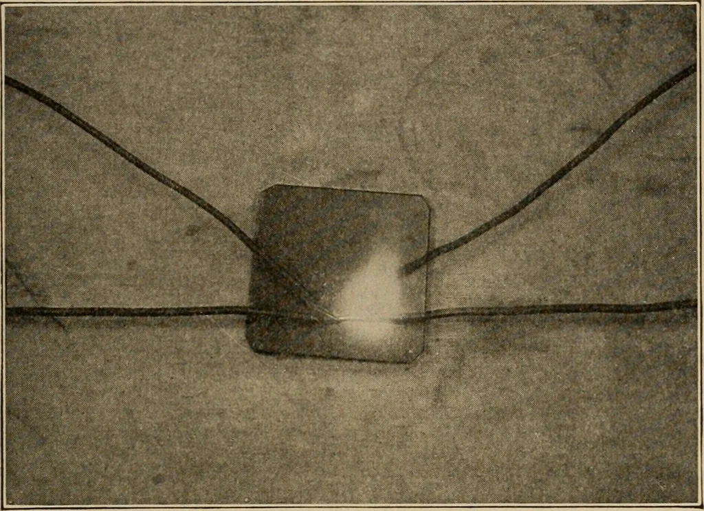 An illustration from Cyclopedia of applied electricity : a general reference work on direct-current generators and motors, storage batteries, electrochemistry, welding, electric wiring, meters, electric lighting, electric railways, power stations, switchboards, power transmission, alternating-current machinery, telegraphy, etc., 1916, leaf 153