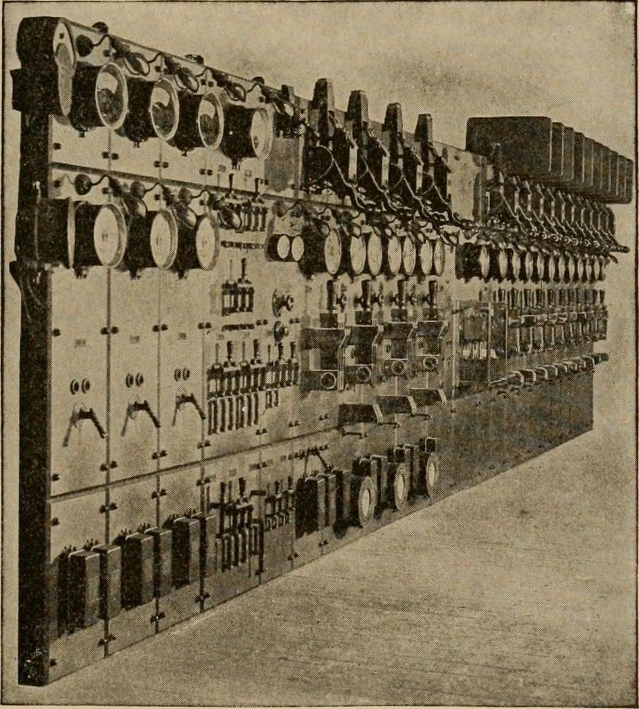 An illustration from Cyclopedia of applied electricity : a general reference work on direct-current generators and motors, storage batteries, electrochemistry, welding, electric wiring, meters, electric lighting, electric railways, power stations, switchboards, power transmission, alternating-current machinery, telegraphy, etc., 1916, leaf 171