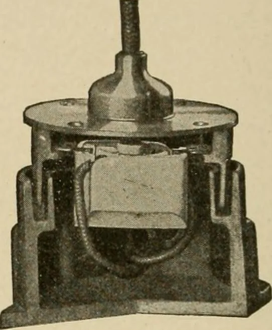 An illustration from Cyclopedia of applied electricity : a general reference work on direct-current generators and motors, storage batteries, electrochemistry, welding, electric wiring, meters, electric lighting, electric railways, power stations, switchboards, power transmission, alternating-current machinery, telegraphy, etc., 1916, leaf 310