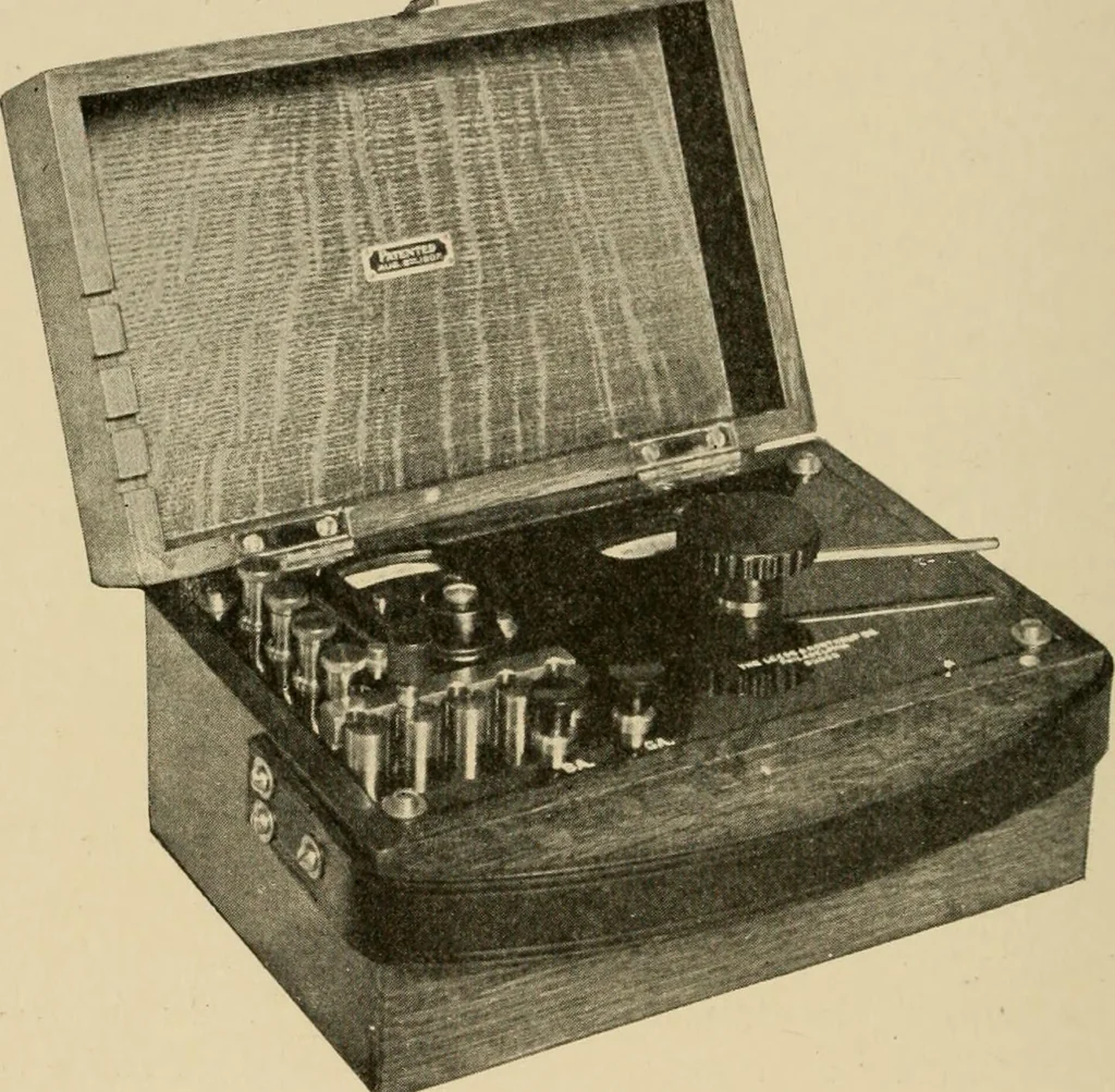 An illustration from Cyclopedia of applied electricity : a general reference work on direct-current generators and motors, storage batteries, electrochemistry, welding, electric wiring, meters, electric lighting, electric railways, power stations, switchboards, power transmission, alternating-current machinery, telegraphy, etc., 1916, leaf 386