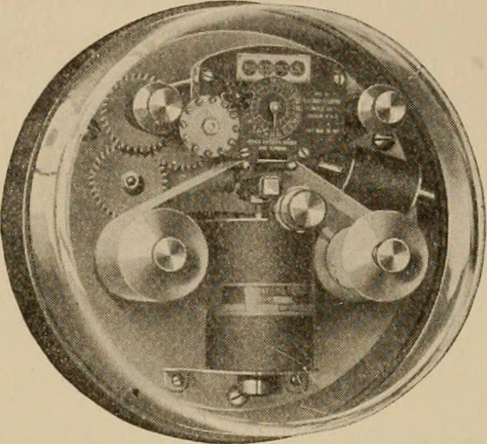 An illustration from Cyclopedia of applied electricity : a general reference work on direct-current generators and motors, storage batteries, electrochemistry, welding, electric wiring, meters, electric lighting, electric railways, power stations, switchboards, power transmission, alternating-current machinery, telegraphy, etc., 1916, leaf 503
