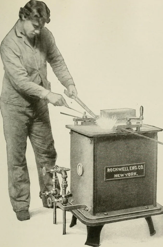 An illustration from Cyclopedia of applied electricity : a practical guide for electricians, mechanics, engineers, students, telegraph and telephone operators, and all others interested in electricity, 1905, leaf 211