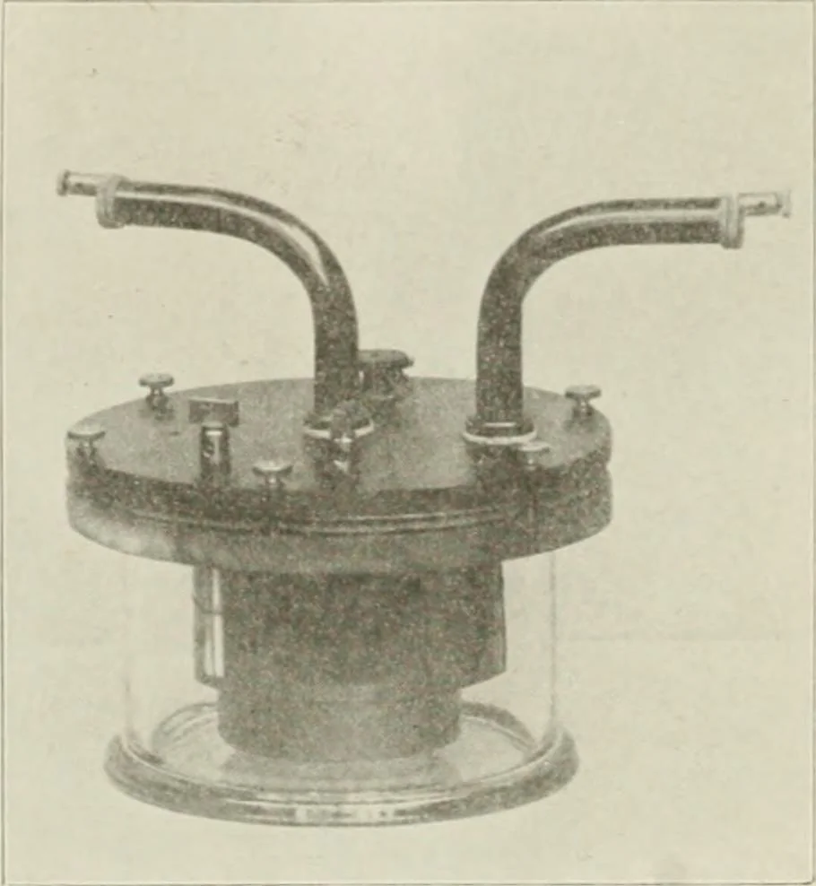 An illustration from Cyclopedia of applied electricity : a practical guide for electricians, mechanics, engineers, students, telegraph and telephone operators, and all others interested in electricity, 1905, leaf 386