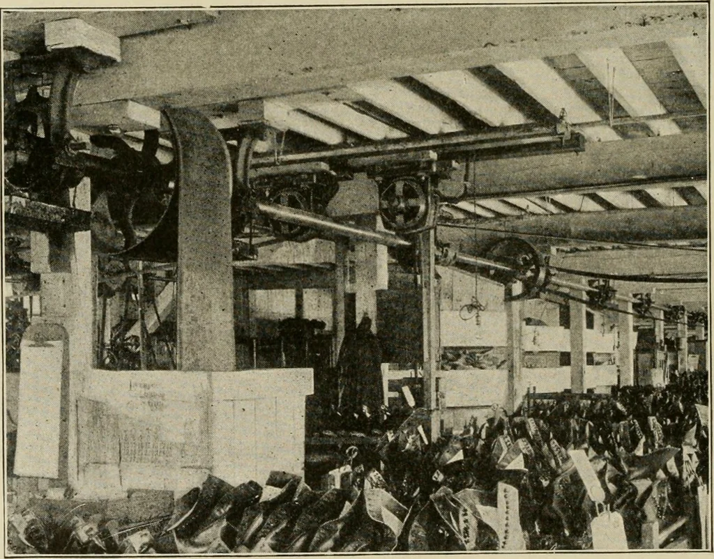 An illustration from Cyclopedia of applied electricity : a general reference work on direct-current generators and motors, storage batteries, electrochemistry, welding, electric wiring, meters, electric lighting, electric railways, power stations, switchboards, power transmission, alternating-current machinery, telegraphy, etc., 1916, leaf 109