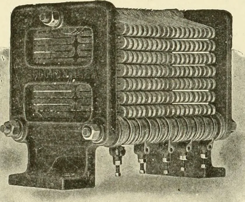 An illustration from Cyclopedia of applied electricity : a general reference work on direct-current generators and motors, storage batteries, electrochemistry, welding, electric wiring, meters, electric lighting, electric railways, power stations, switchboards, power transmission, alternating-current machinery, telegraphy, etc., 1916, leaf 260