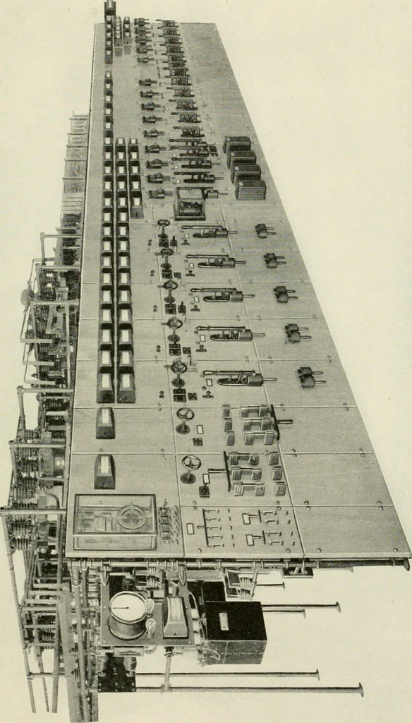 An illustration from Cyclopedia of applied electricity : a general reference work on direct-current generators and motors, storage batteries, electrochemistry, welding, electric wiring, meters, electric lighting, electric railways, power stations, switchboards, power transmission, alternating-current machinery, telegraphy, etc., 1916, leaf 192
