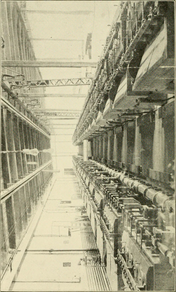 An illustration from Cyclopedia of applied electricity : a general reference work on direct-current generators and motors, storage batteries, electrochemistry, welding, electric wiring, meters, electric lighting, electric railways, power stations, switchboards, power transmission, alternating-current machinery, telegraphy, etc., 1916, leaf 381