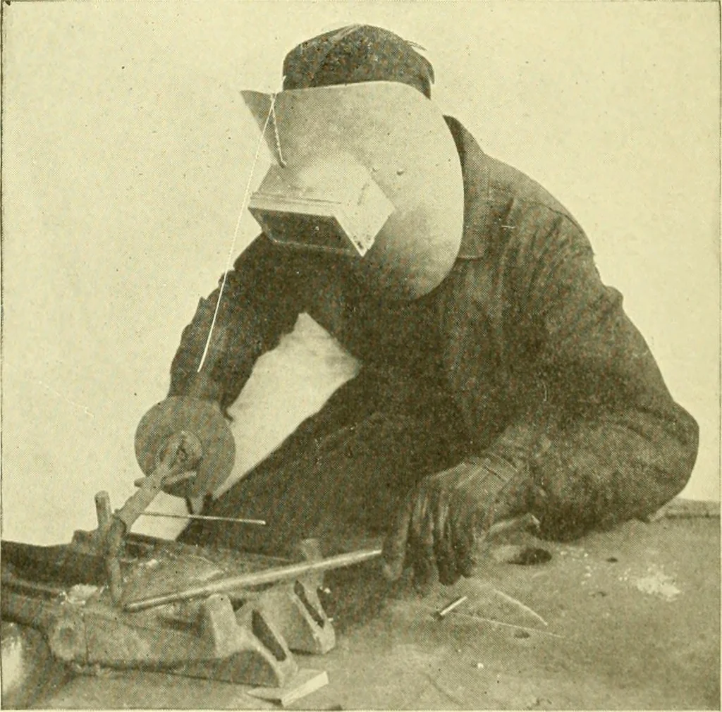 An illustration from Cyclopedia of applied electricity : a general reference work on direct-current generators and motors, storage batteries, electrochemistry, welding, electric wiring, meters, electric lighting, electric railways, power stations, switchboards, power transmission, alternating-current machinery, telegraphy, etc., 1916, leaf 369
