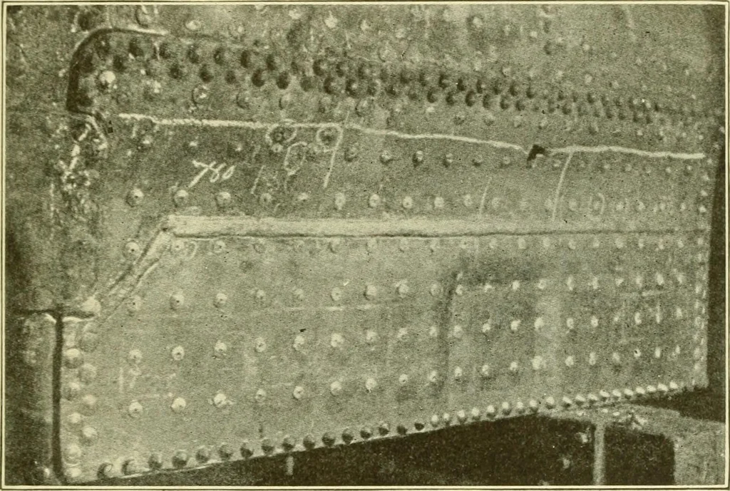 An illustration from Cyclopedia of applied electricity : a general reference work on direct-current generators and motors, storage batteries, electrochemistry, welding, electric wiring, meters, electric lighting, electric railways, power stations, switchboards, power transmission, alternating-current machinery, telegraphy, etc., 1916, leaf 394