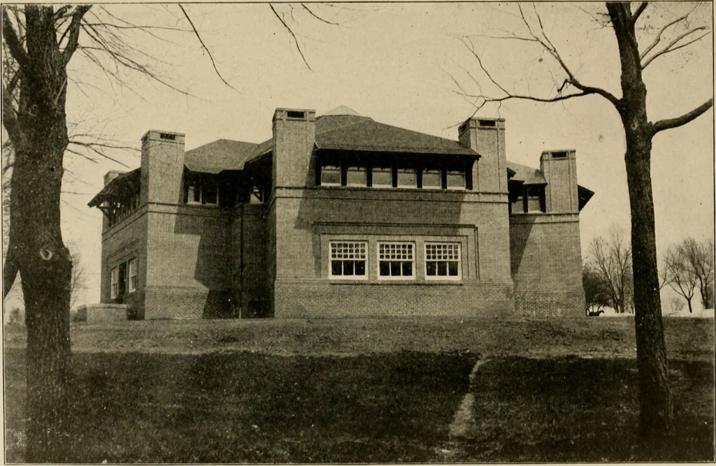 An illustration from Cyclopedia of architecture, carpentry, and building : a general reference work ..., 1907, leaf 218