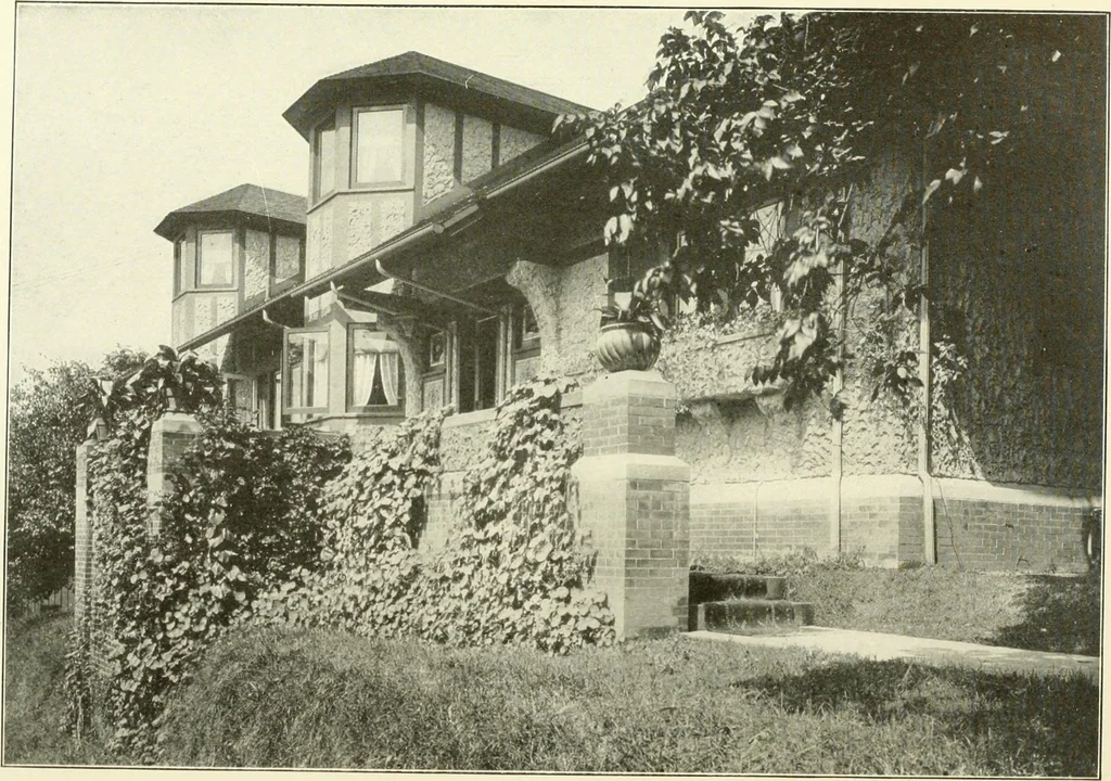 An illustration from Cyclopedia of architecture, carpentry, and building : a general reference work, 1912, leaf 387