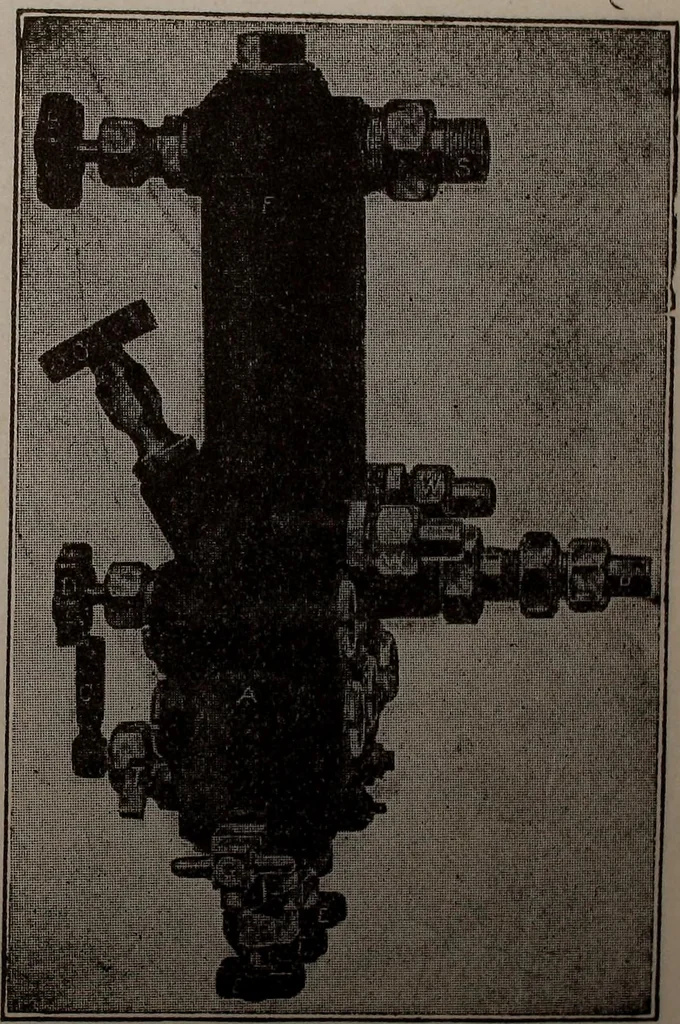 An illustration from Cyclopedia of locomotive engineering, with examination questions and answers; a practical manual on the construction care and management of modern locomotives, 1916, leaf 426