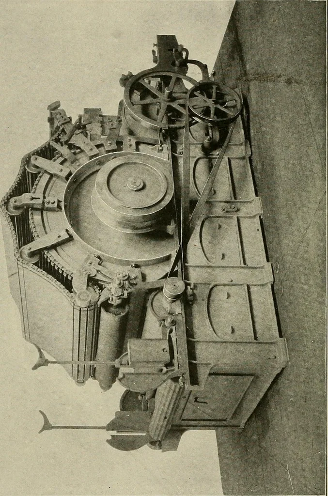 An illustration from Cyclopedia of textile work : a general reference library on cotton, woolen and worsted yarn manufacture, weaving, designing, chemistry and dyeing, finishing, knitting, and allied subjects, 1911, leaf 174