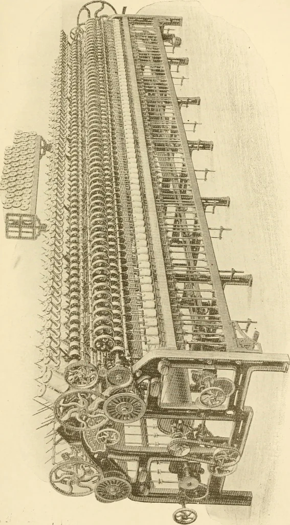 An illustration from Cyclopedia of textile work : a general reference library on cotton, woollen and worsted yarn manufacture, weaving, designing, chemistry and dyeing, finishing, knitting, and allied subjects, 1907, leaf 267