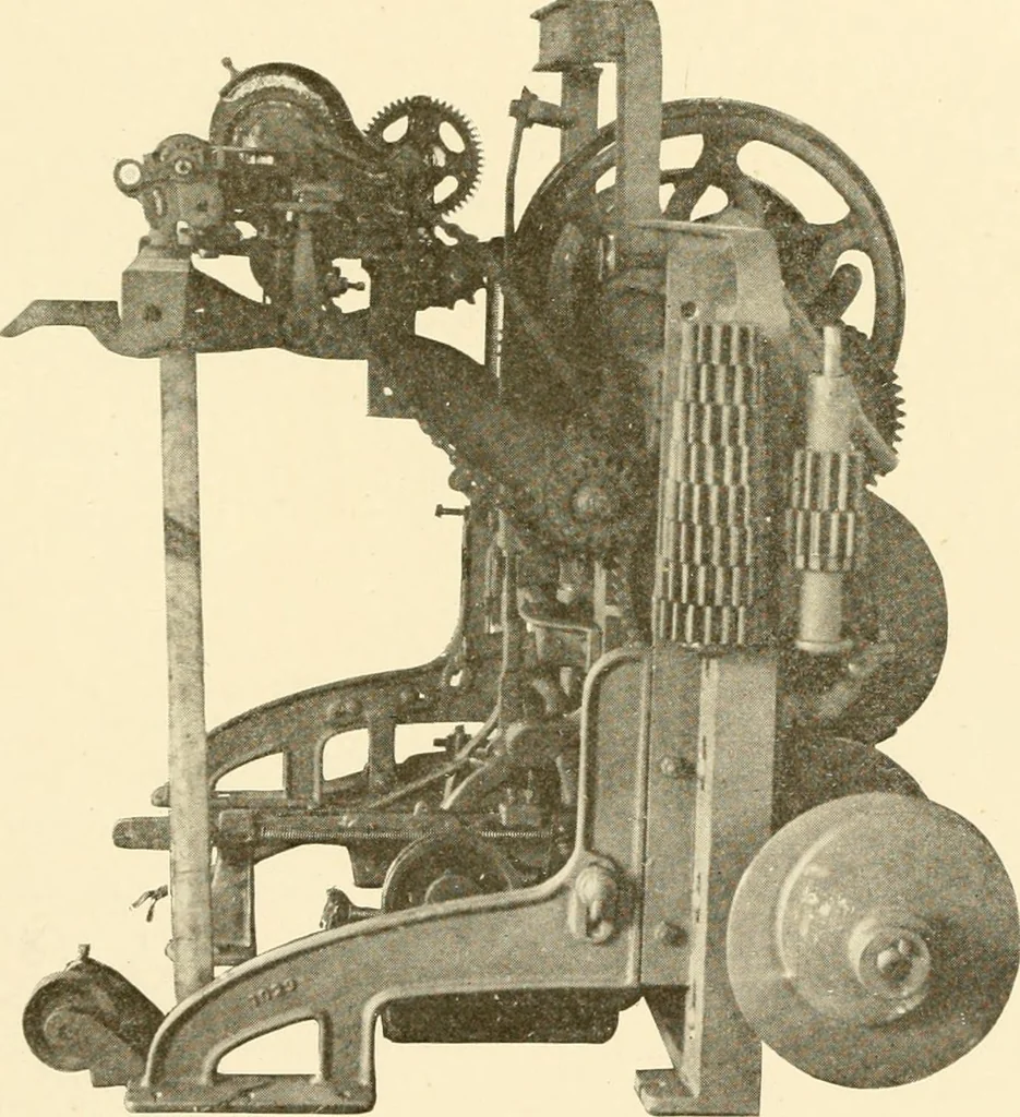 An illustration from Cyclopedia of textile work : a general reference library on cotton, woollen and worsted yarn manufacture, weaving, designing, chemistry and dyeing, finishing, knitting, and allied subjects, 1907, leaf 293