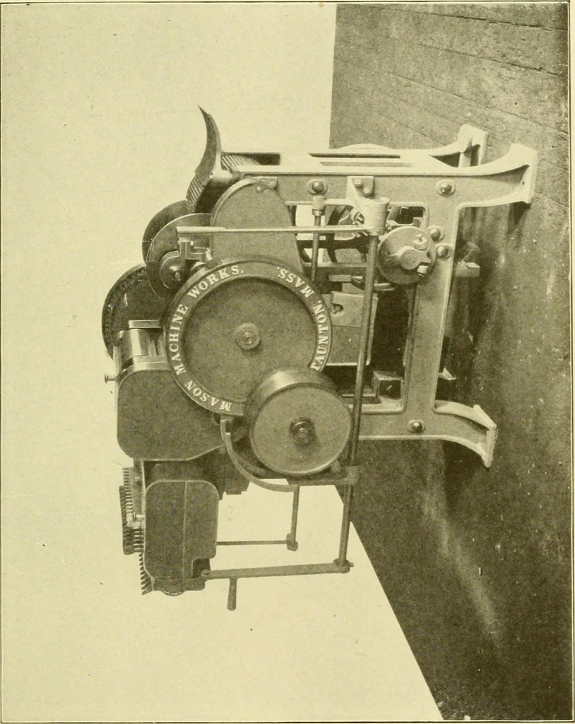 An illustration from Cyclopedia of textile work : a general reference library on cotton, woollen and worsted yarn manufacture, weaving, designing, chemistry and dyeing, finishing, knitting, and allied subjects, 1907, leaf 194