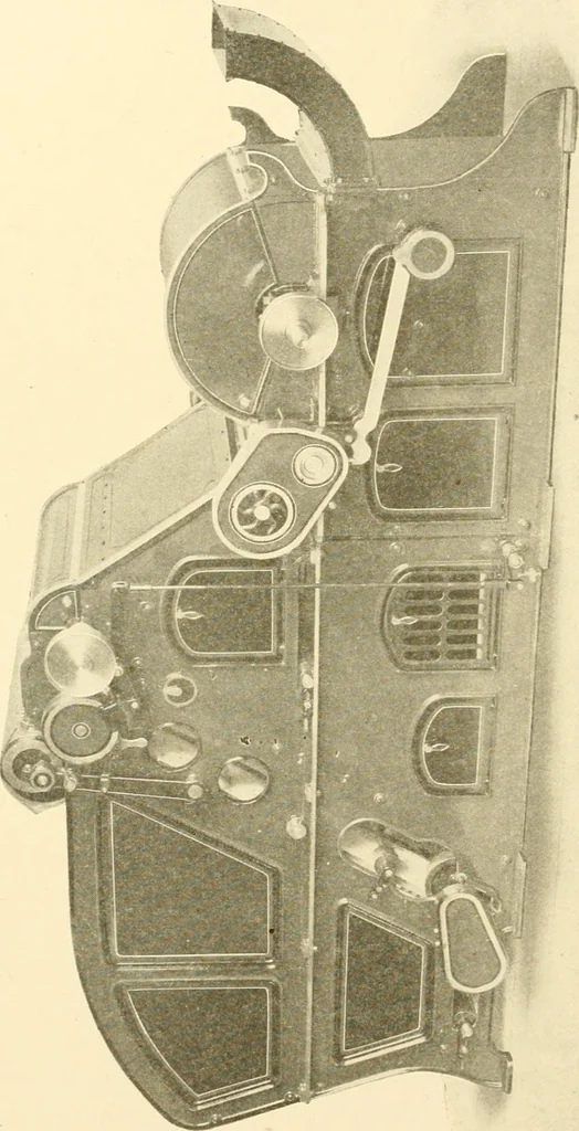 An illustration from Cyclopedia of textile work : a general reference library on cotton, woollen and worsted yarn manufacture, weaving, designing, chemistry and dyeing, finishing, knitting, and allied subjects, 1907, leaf 47