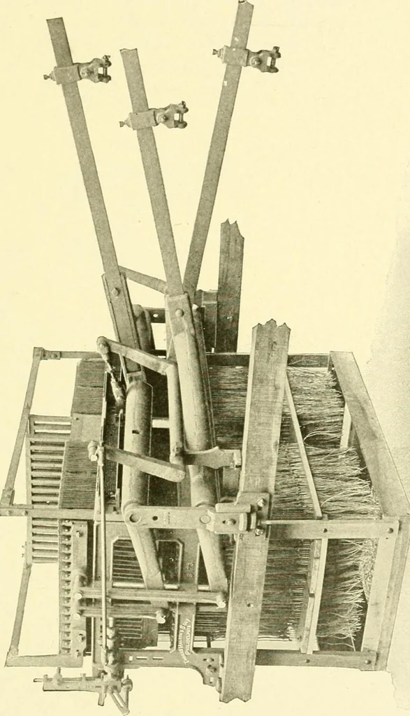 An illustration from Cyclopedia of textile work : a general reference library on cotton, woollen and worsted yarn manufacture, weaving, designing, chemistry and dyeing, finishing, knitting, and allied subjects, 1907, leaf 279