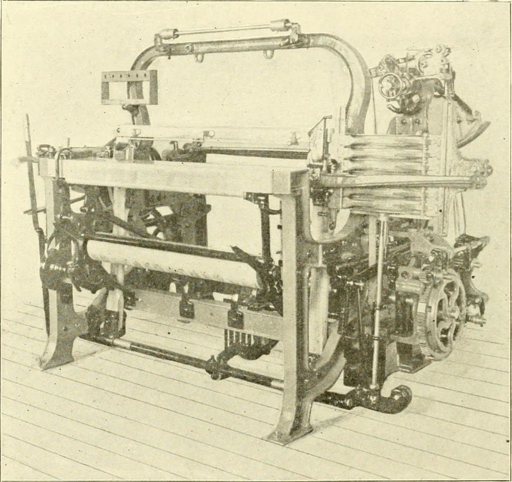 An illustration from Cyclopedia of textile work : a general reference library on cotton, woollen and worsted yarn manufacture, weaving, designing, chemistry and dyeing, finishing, knitting, and allied subjects, 1907, leaf 224