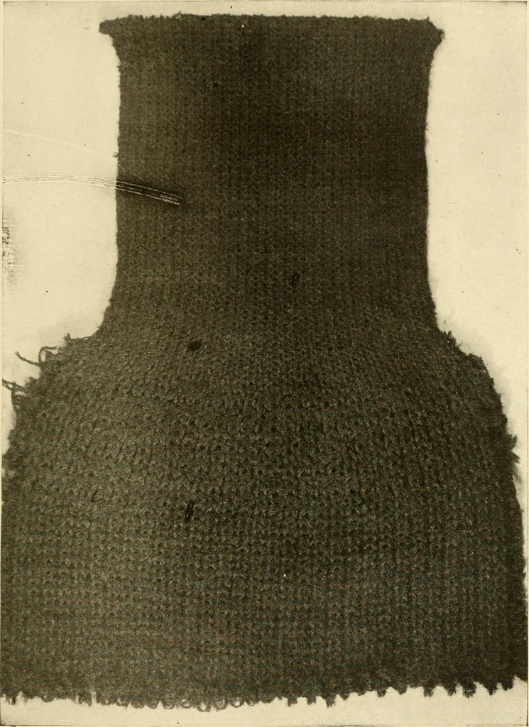 An illustration from Cyclopedia of textile work : a general reference library on cotton, woollen and worsted yarn manufacture, weaving, designing, chemistry and dyeing, finishing, knitting, and allied subjects, 1907, leaf 187