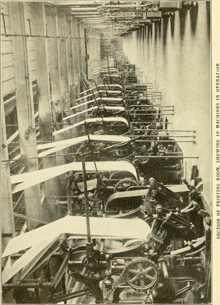 An illustration from Cyclopedia of textile work : a general reference library on cotton, woollen and worsted yarn manufacture, weaving, designing, chemistry and dyeing, finishing, knitting, and allied subjects, 1907, leaf 144