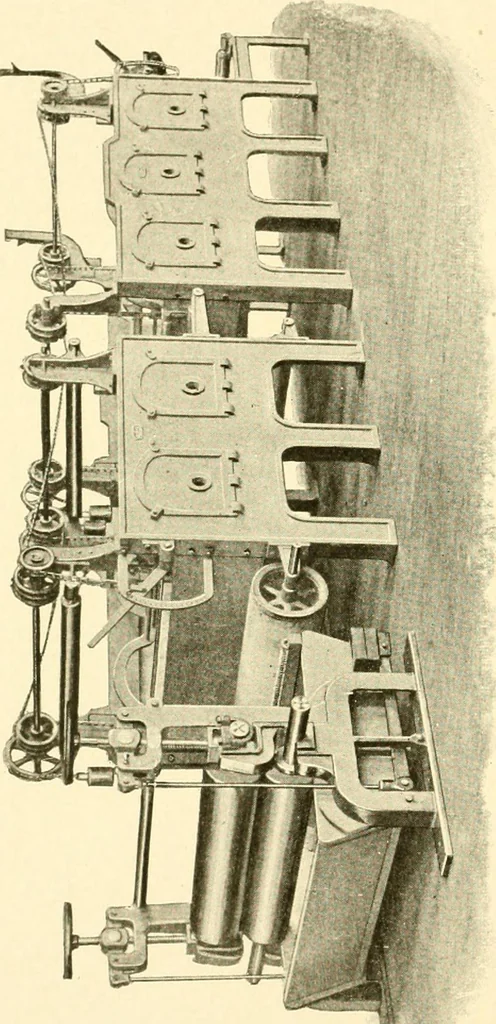 An illustration from Cyclopedia of textile work : a general reference library on cotton, woollen and worsted yarn manufacture, weaving, designing, chemistry and dyeing, finishing, knitting, and allied subjects, 1907, leaf 72