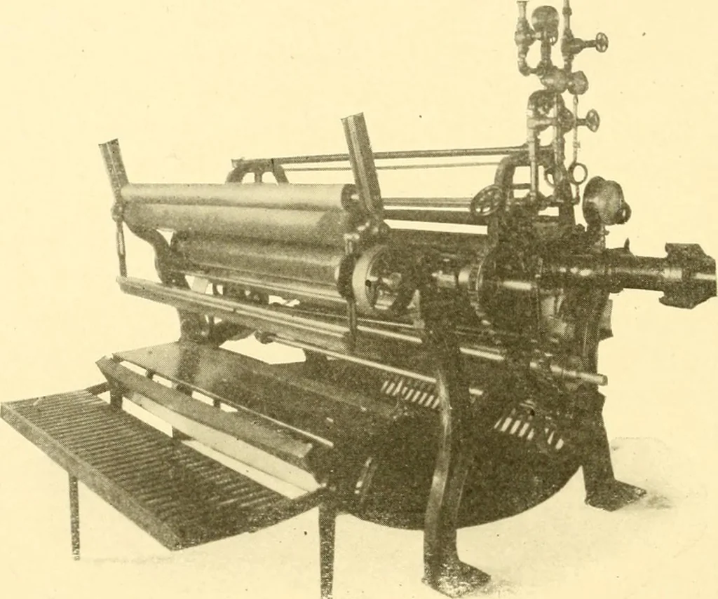 An illustration from Cyclopedia of textile work : a general reference library on cotton, woollen and worsted yarn manufacture, weaving, designing, chemistry and dyeing, finishing, knitting, and allied subjects, 1907, leaf 137