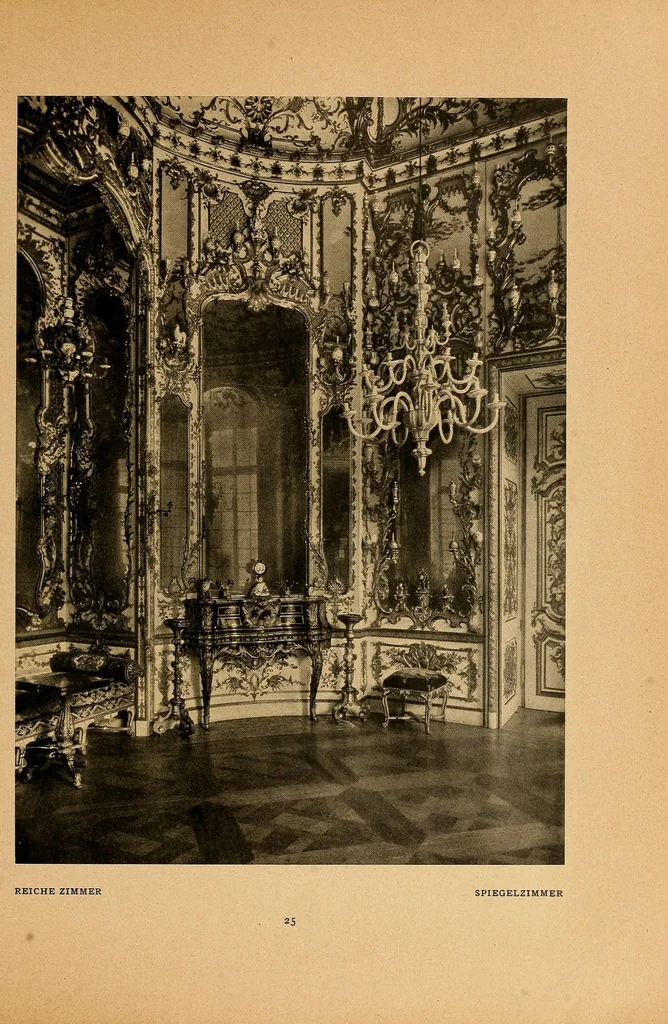 An illustration from Das Residenzmuseum in München, 1922, leaf 31