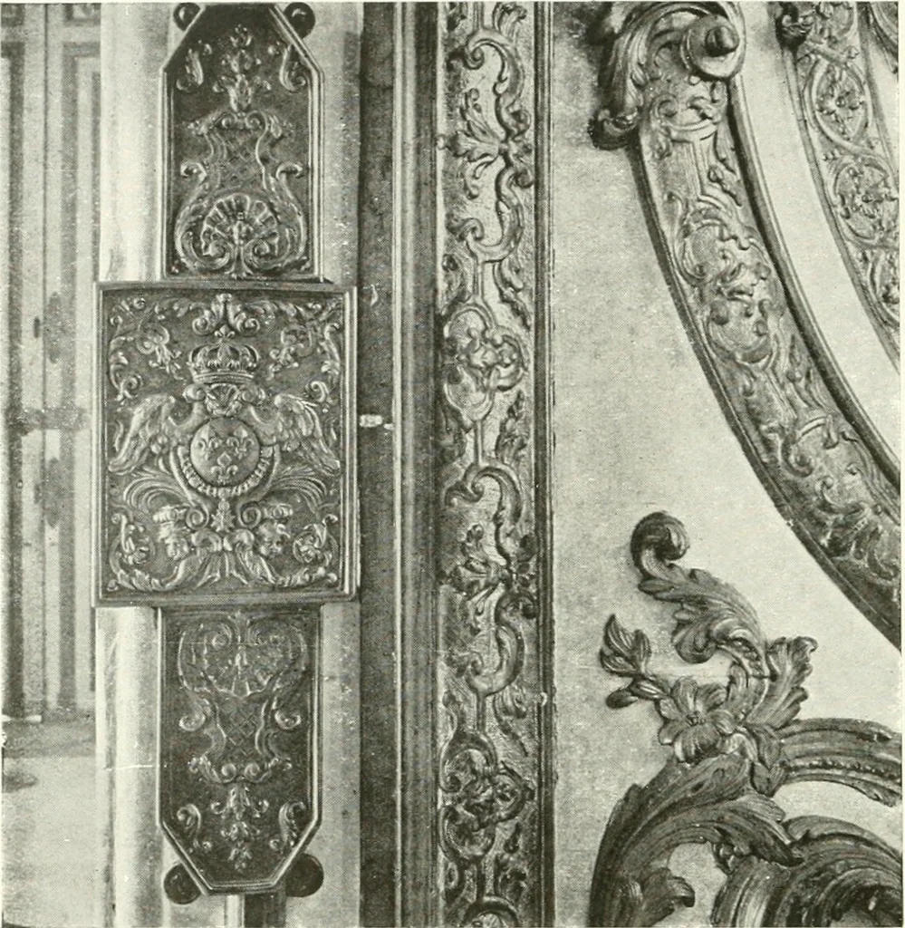 An illustration from Décor du métal : le cuivre et le bronze, 1917, leaf 114