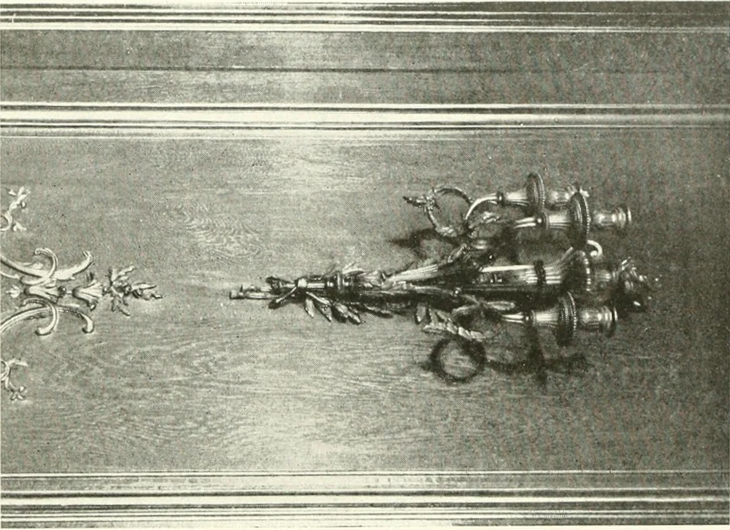 An illustration from Décor du métal : le cuivre et le bronze, 1917, leaf 164