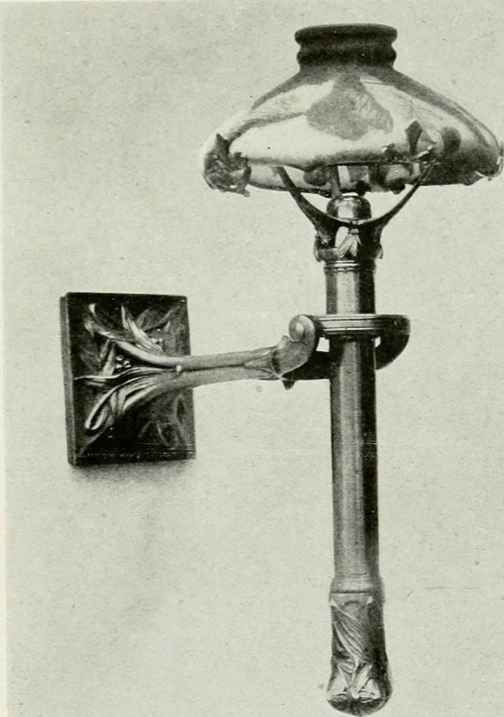 An illustration from Décor du métal : le cuivre et le bronze, 1917, leaf 179