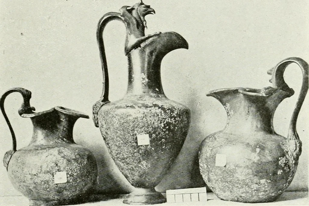 An illustration from Décor du métal : le cuivre et le bronze, 1917, leaf 31