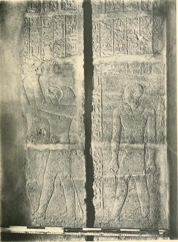 An illustration from Debod bis Bab Kalabsche, 1911, leaf 32
