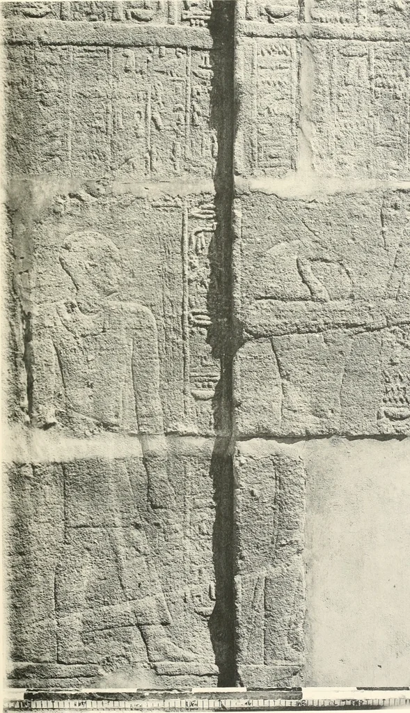 An illustration from Debod bis Bab Kalabsche, 1911, leaf 34