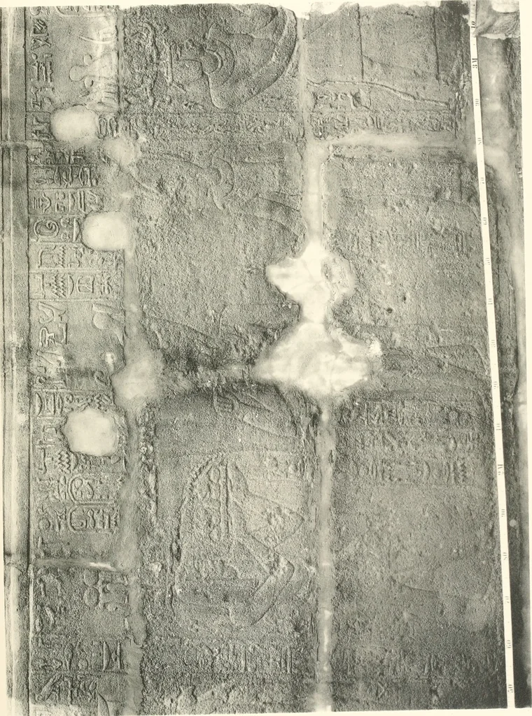 An illustration from Debod bis Bab Kalabsche, 1911, leaf 68