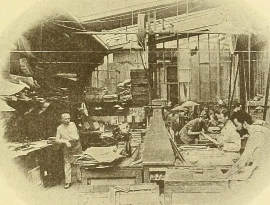 An illustration from Débuts de l'imprimerie en France. L'Imprimerie nationale. L'Hôtel de Rohan, 1905, leaf 121