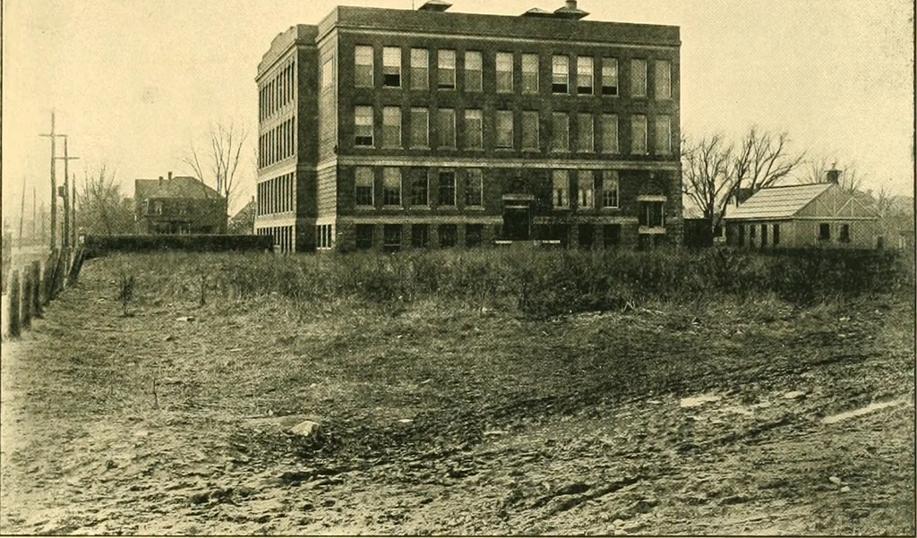 An illustration from Decoration of the school and home, 1914, leaf 20