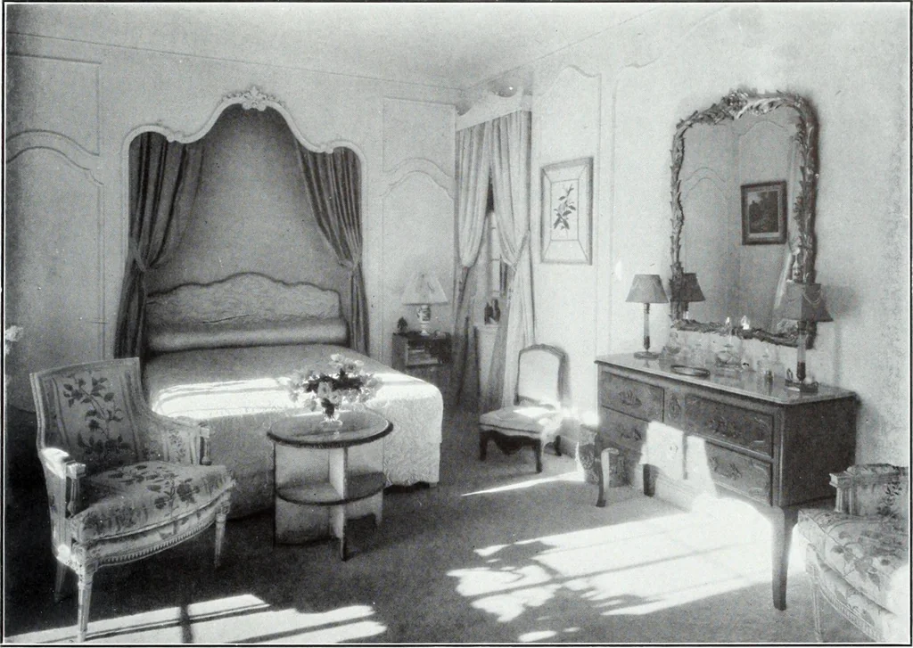 An illustration from Decorative painting, 1912, leaf 345