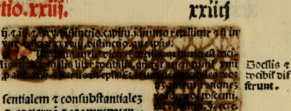 An illustration from Decretu[m] Gratiani : cu glossis dñi Joannis Theutonici prepositi Alberstatensis [et] annotationibus Bartholomei Brixiensis : [cum] diuisionibus Archidiaconi : [cum] Casibus a Bene., cõpositis per Bart. Brixi., correctis [et] pro clariore itellectu pluribus in locis extensis : [cum] concordia ad Bibliam : [cum] tabula marginalium glossularu[m] : [cum tabula] omniu canonu [et] concilio[rum] : [cum] Margarita Decreti : [cum] flosculis totius Decretia domio Joanne diacono compositis : [cum] additione in margine litteraru[m], quo minusculi characteres lineis intercepti, citius legenti appareant, 1514, leaf 146