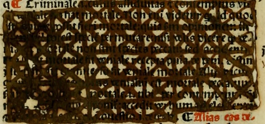 An illustration from Decretu[m] Gratiani : cu glossis dñi Joannis Theutonici prepositi Alberstatensis [et] annotationibus Bartholomei Brixiensis : [cum] diuisionibus Archidiaconi : [cum] Casibus a Bene., cõpositis per Bart. Brixi., correctis [et] pro clariore itellectu pluribus in locis extensis : [cum] concordia ad Bibliam : [cum] tabula marginalium glossularu[m] : [cum tabula] omniu canonu [et] concilio[rum] : [cum] Margarita Decreti : [cum] flosculis totius Decretia domio Joanne diacono compositis : [cum] additione in margine litteraru[m], quo minusculi characteres lineis intercepti, citius legenti appareant, 1514, leaf 157