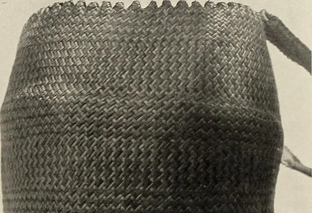 An illustration from De inlandsche kunstnijverheid in Nederlandsch Indië, 1912, leaf 160