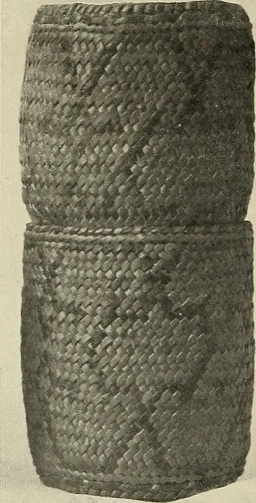 An illustration from De inlandsche kunstnijverheid in Nederlandsch Indië, 1912, leaf 181