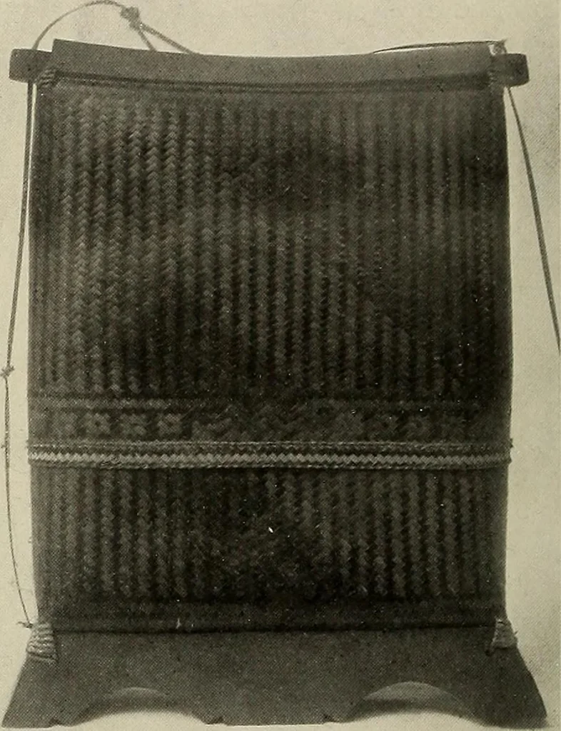 An illustration from De inlandsche kunstnijverheid in Nederlandsch Indië, 1912, leaf 189