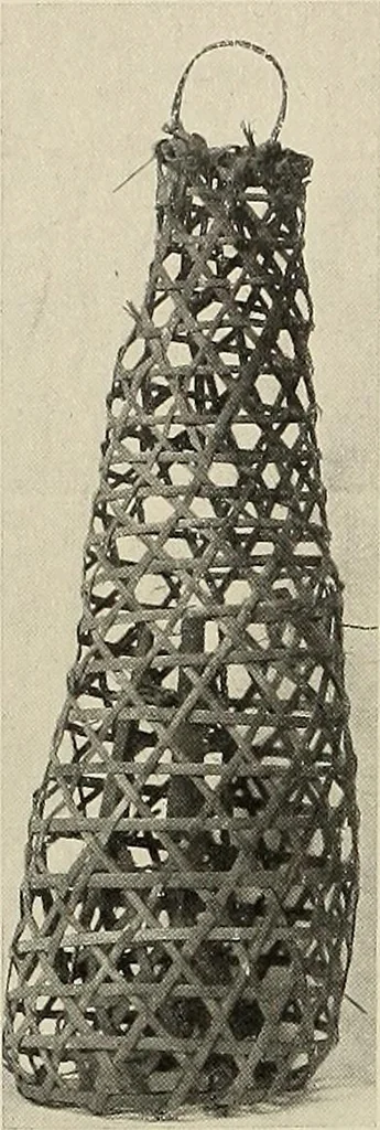 An illustration from De inlandsche kunstnijverheid in Nederlandsch Indië, 1912, leaf 225