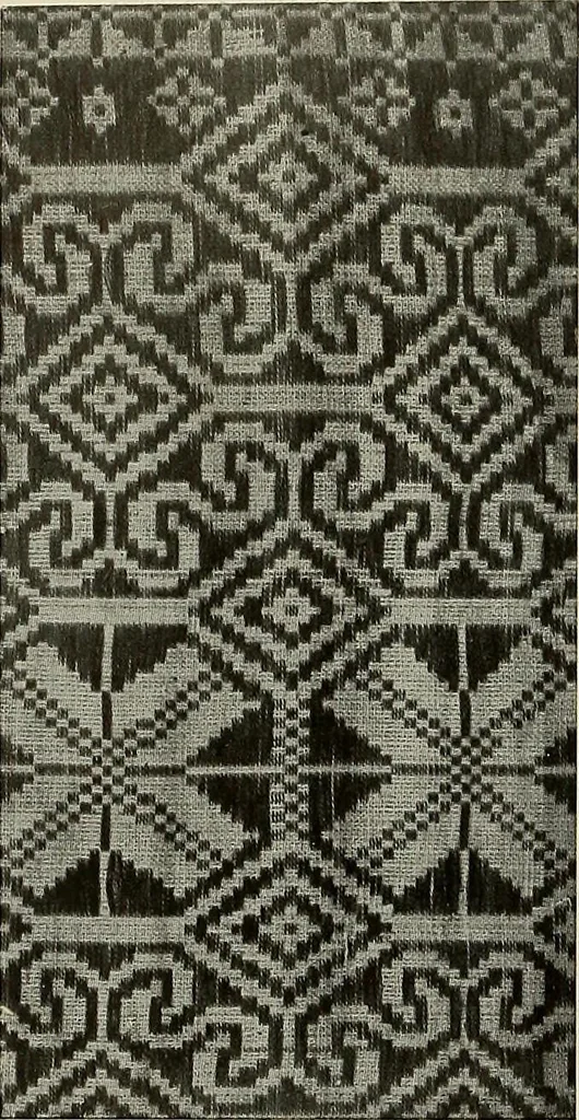 An illustration from De inlandsche kunstnijverheid in Nederlandsch Indië, 1912, leaf 70