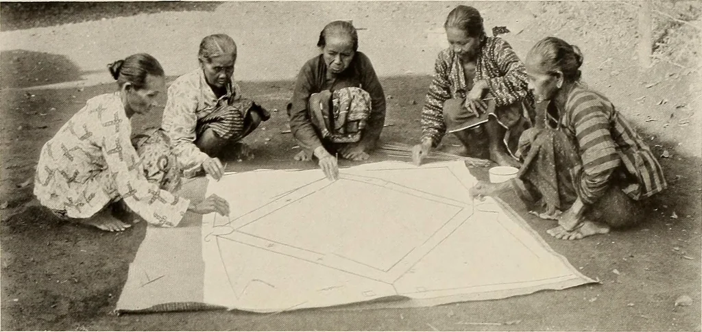 An illustration from De inlandsche kunstnijverheid in Nederlandsch Indië, 1912, leaf 88